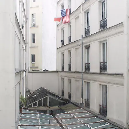 Charming T2 Near Montmartre * Paris