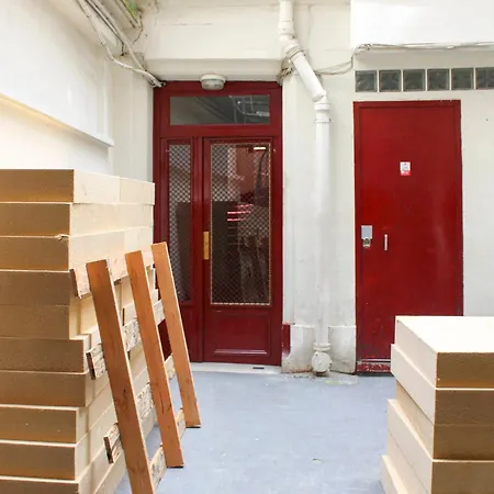Charming T2 Near Montmartre شقة